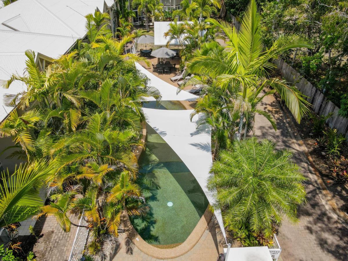 Tropical Nites Holiday Townhouses Port Douglas Exteriör bild