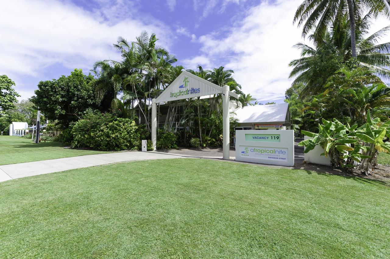 Tropical Nites Holiday Townhouses Port Douglas Exteriör bild