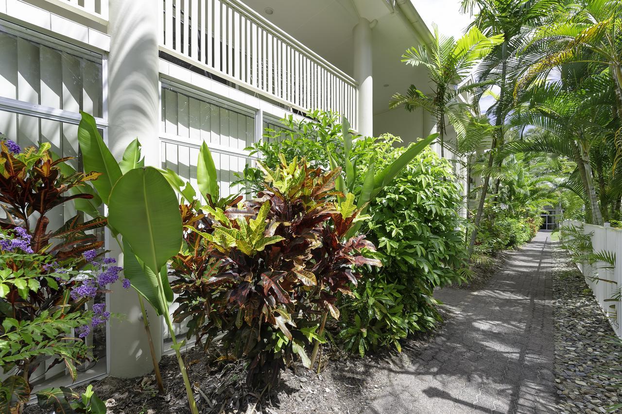 Tropical Nites Holiday Townhouses Port Douglas Exteriör bild