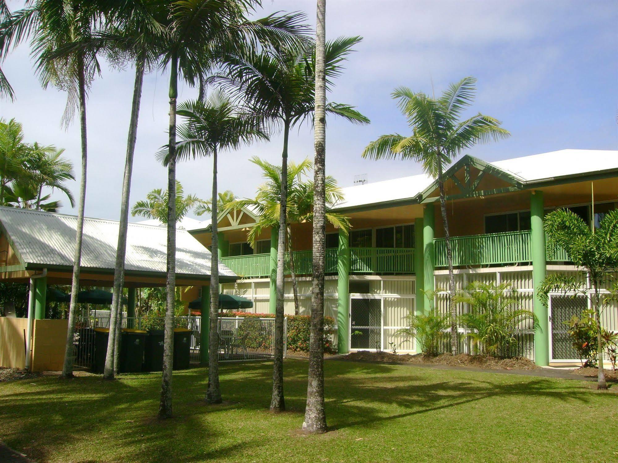 Tropical Nites Holiday Townhouses Port Douglas Exteriör bild